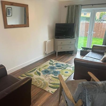 Вилла Immaculate House In Doncaster Cantley  Экстерьер фото